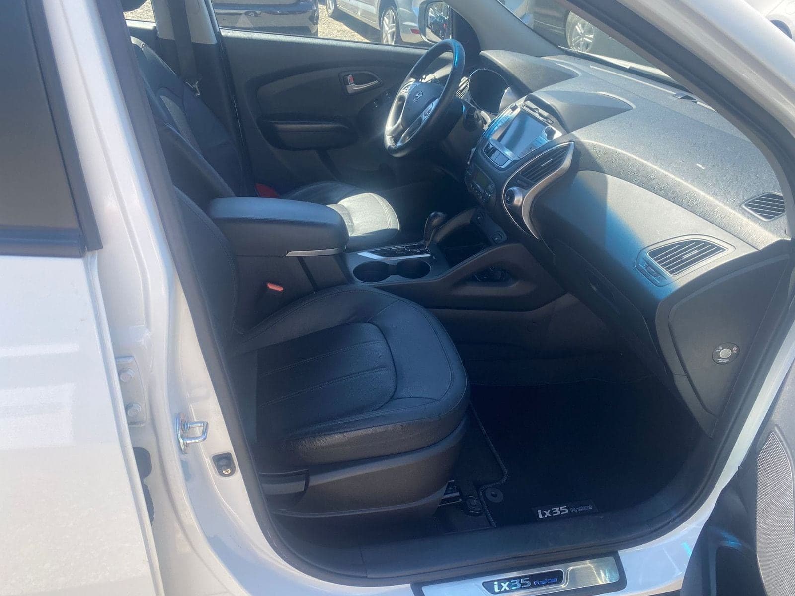 Hyundai ix35 5 Star 2WD*EXPORT*PROBLEM*Wasserstoff* – Bild 10