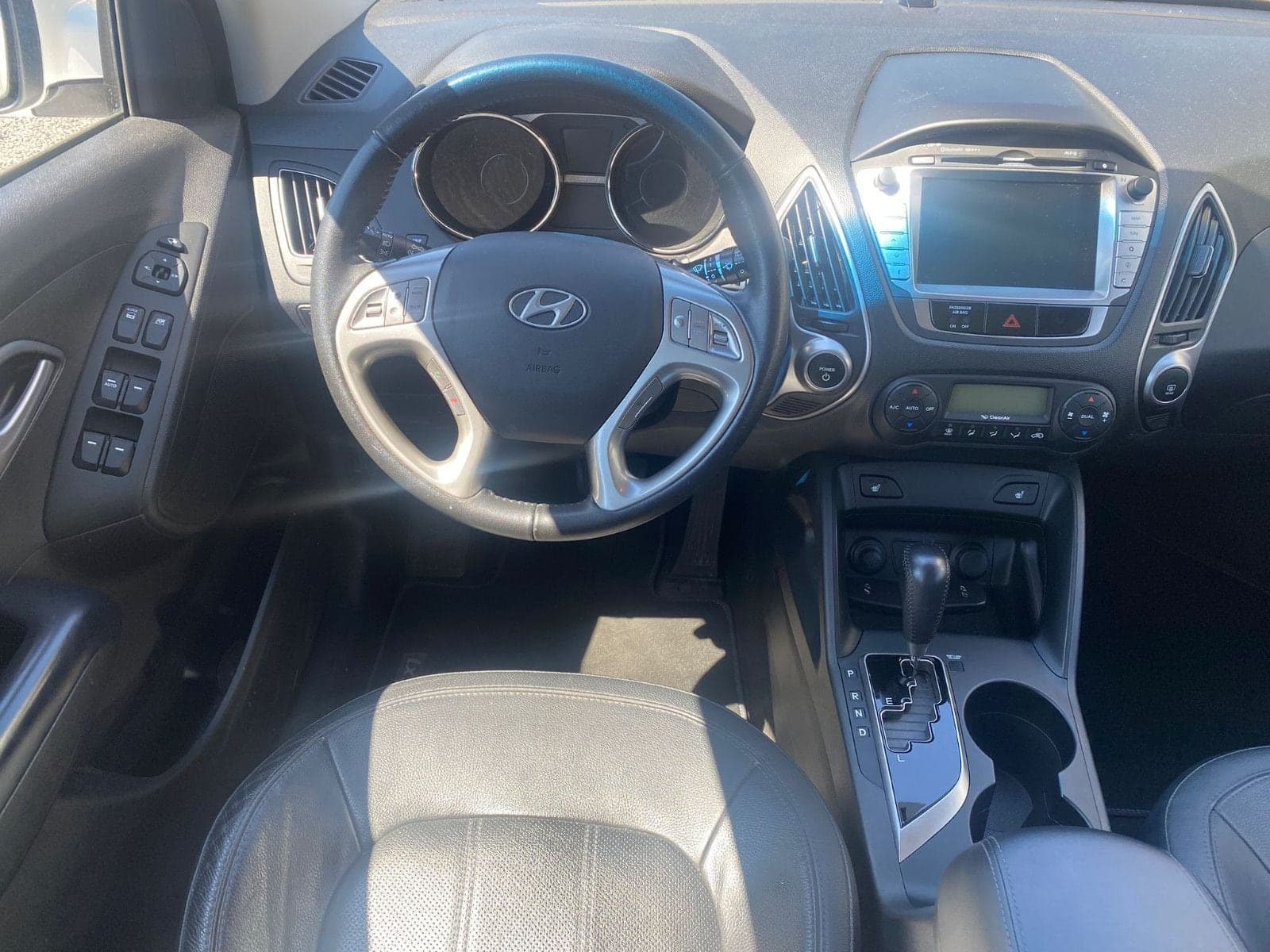 Hyundai ix35 5 Star 2WD*EXPORT*PROBLEM*Wasserstoff* – Bild 13