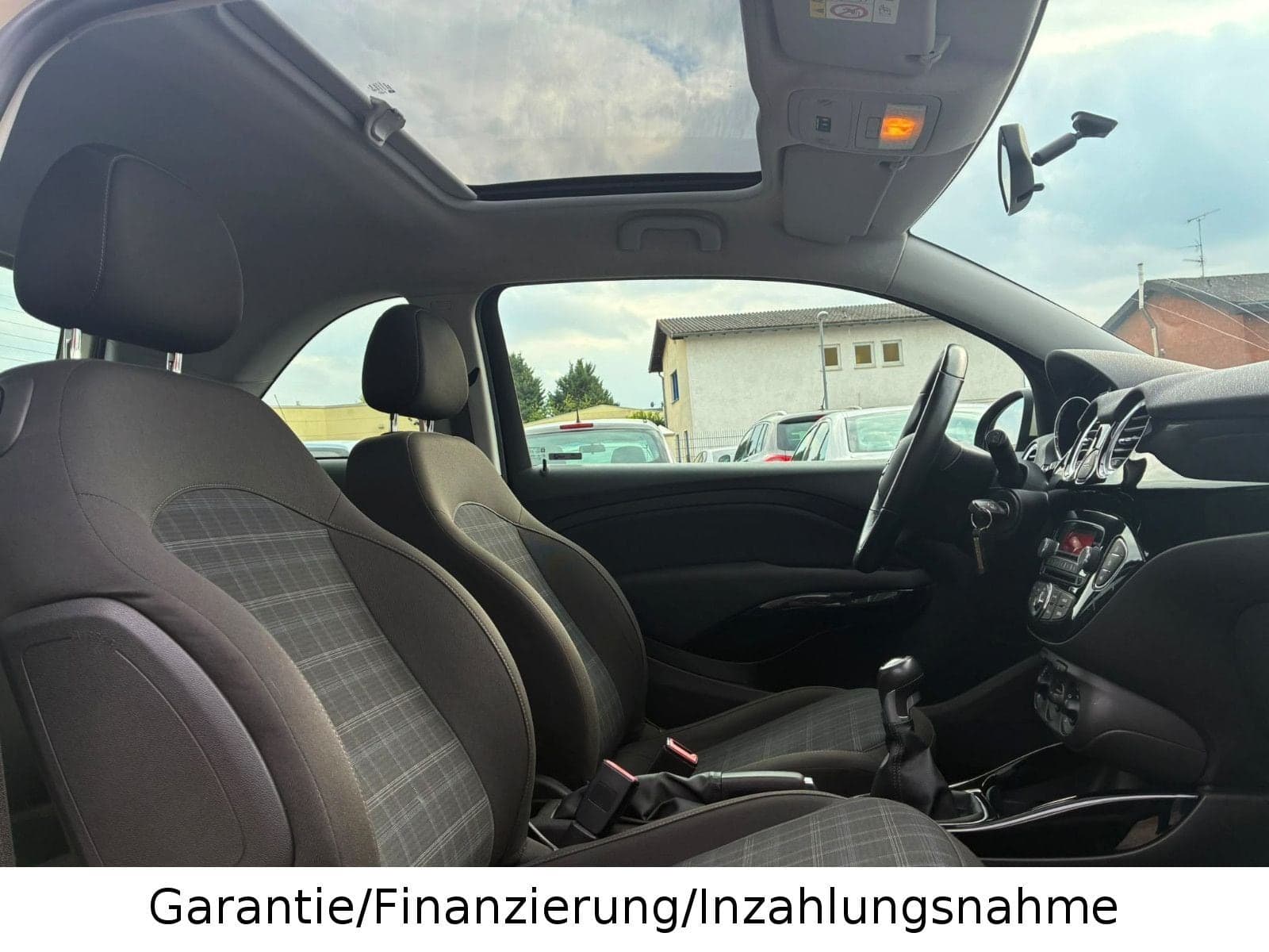 Opel Adam Glam*2.HD*TüvNeu*Panoramdach*Klima*SHZ* – Bild 12