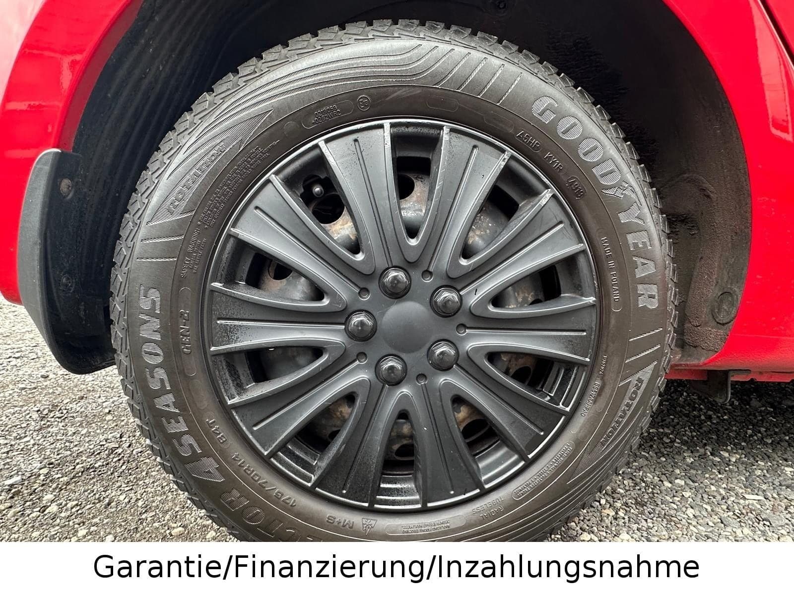 Hyundai i20 Classic*Klima*TüvNeu* – Bild 8