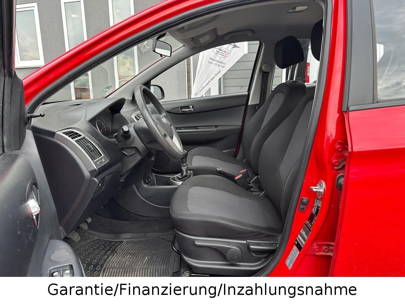 Hyundai i20 Classic*Klima*TüvNeu* – Bild 11