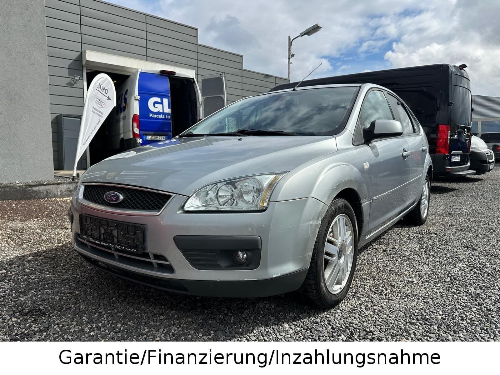 Ford Focus 1.6. *Ghia*TüvNeu*Klimaut.*Allwettereifen* – Bild 2