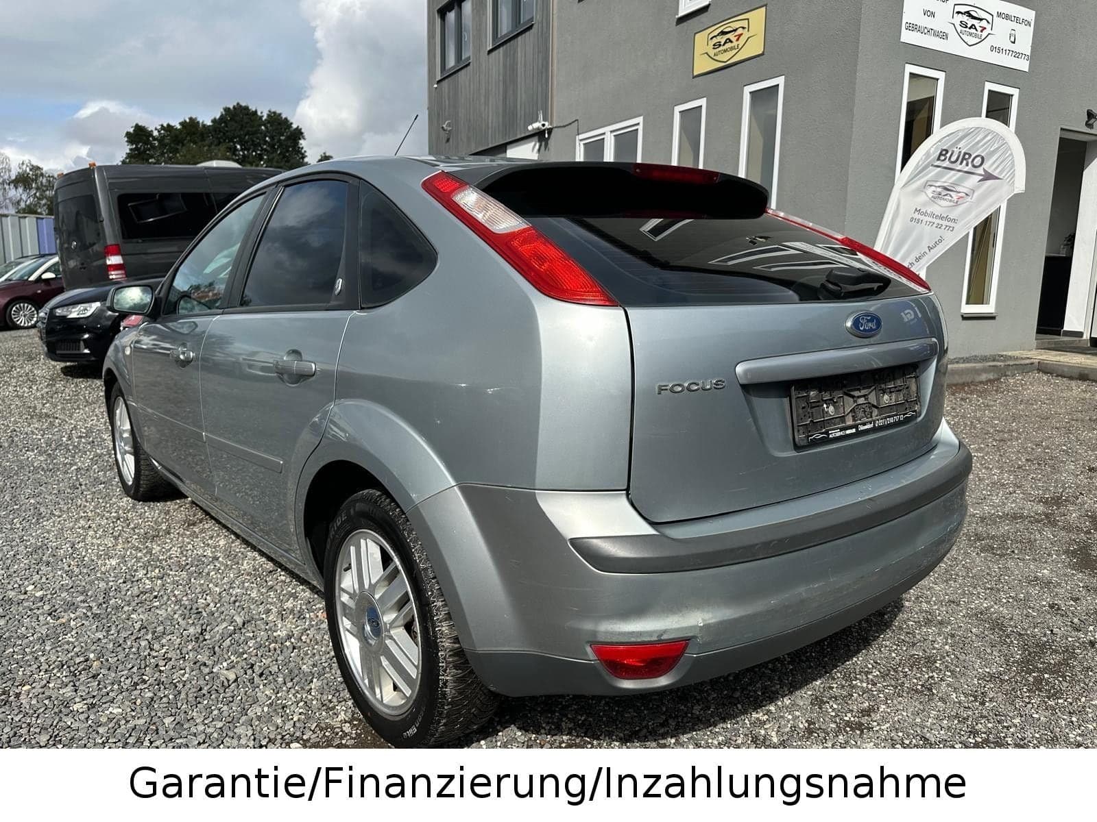 Ford Focus 1.6. *Ghia*TüvNeu*Klimaut.*Allwettereifen* – Bild 7