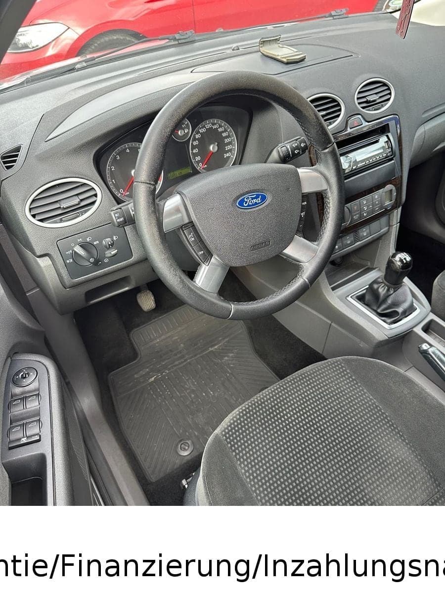 Ford Focus 1.6. *Ghia*TüvNeu*Klimaut.*Allwettereifen* – Bild 10