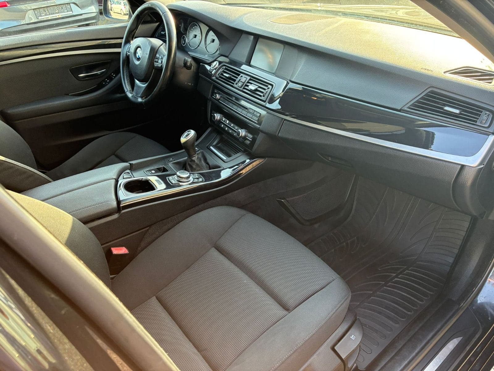 BMW 523 5 Limousine 523 i*2.HD*TüvNeu*Navi* – Bild 14