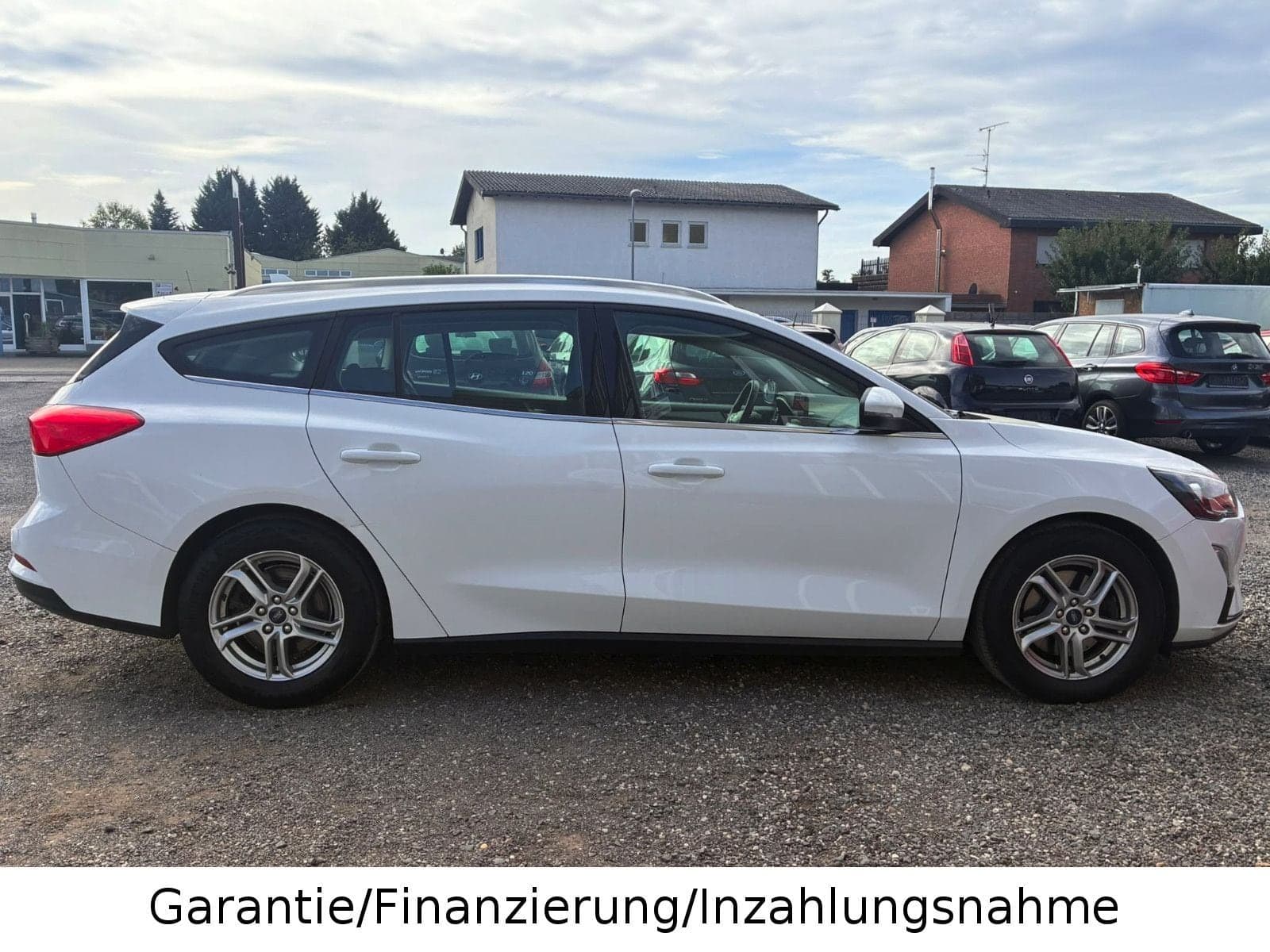 Ford Focus Turnier Cool & Connect*1.HD*Klima*TüvNeu* – Bild 5