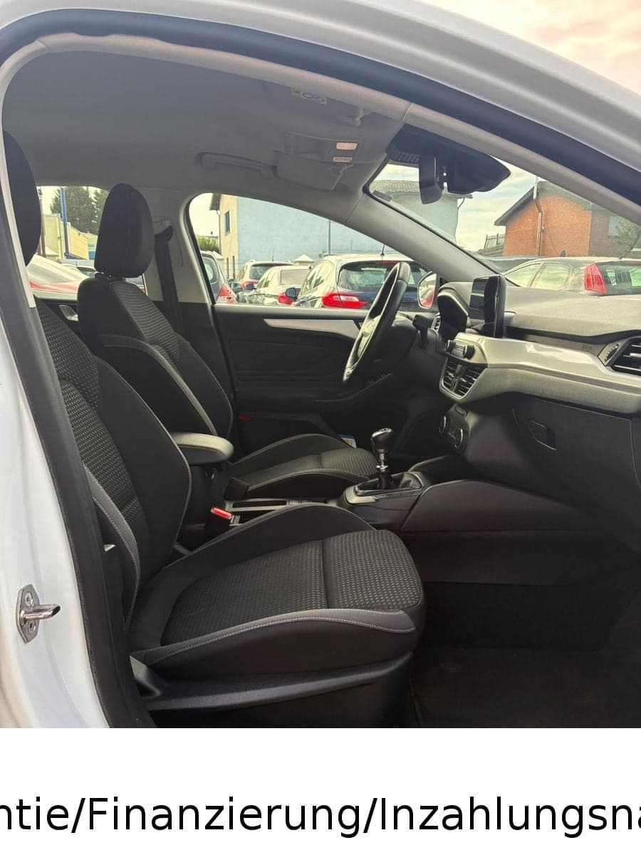 Ford Focus Turnier Cool & Connect*1.HD*Klima*TüvNeu* – Bild 9