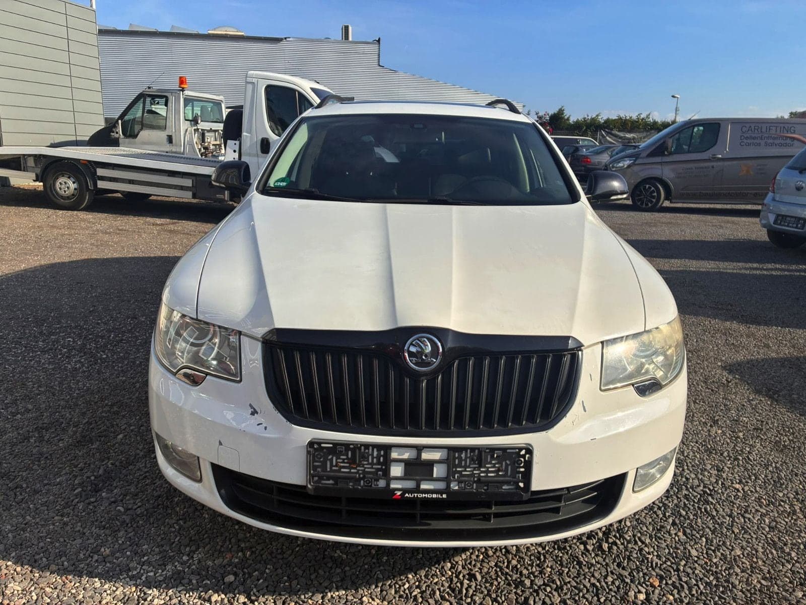 Škoda Superb Combi Elegance 4x4*TüvNeu*AHK*PanoDach* – Bild 3