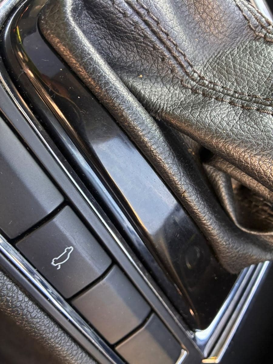 Škoda Superb Combi Elegance 4x4*TüvNeu*AHK*PanoDach* – Bild 22