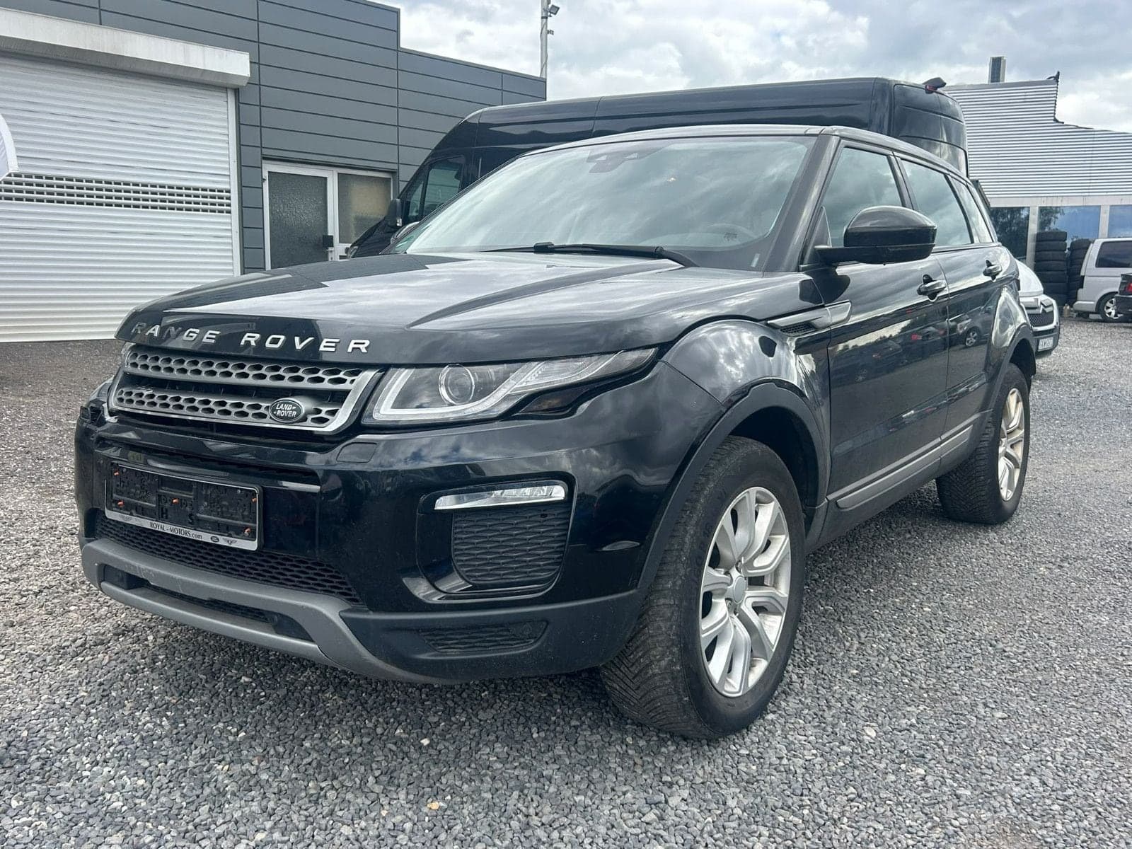 Land Rover Range Rover Evoque SE*Automatik*Volleder*UNFALL* – Bild 2