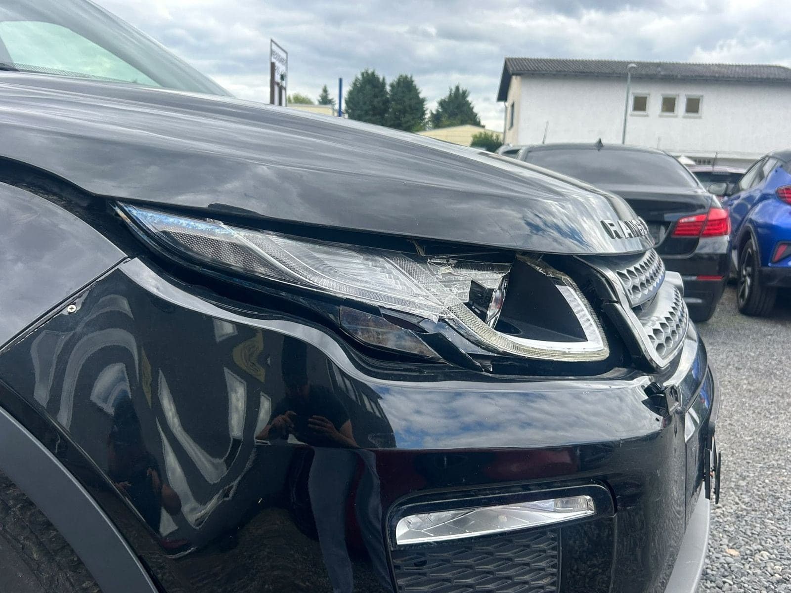 Land Rover Range Rover Evoque SE*Automatik*Volleder*UNFALL* – Bild 9
