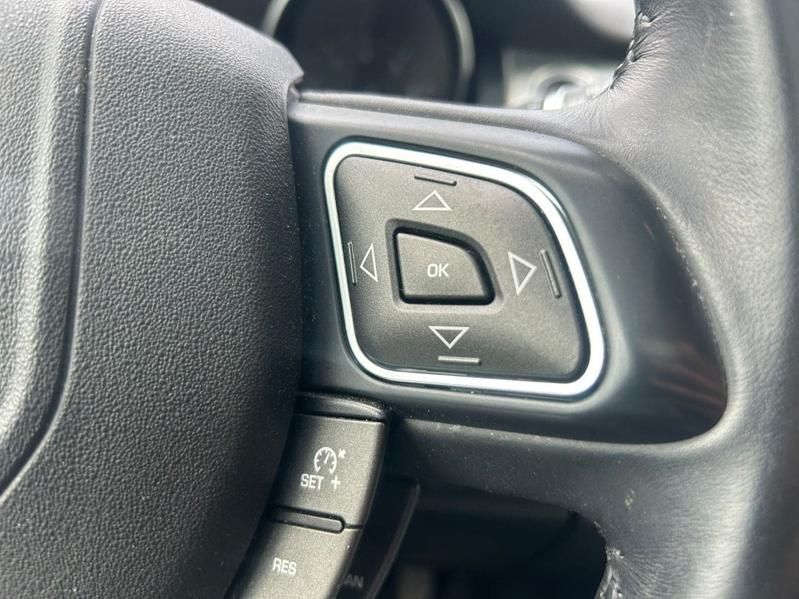 Land Rover Range Rover Evoque SE*Automatik*Volleder*UNFALL* – Bild 28